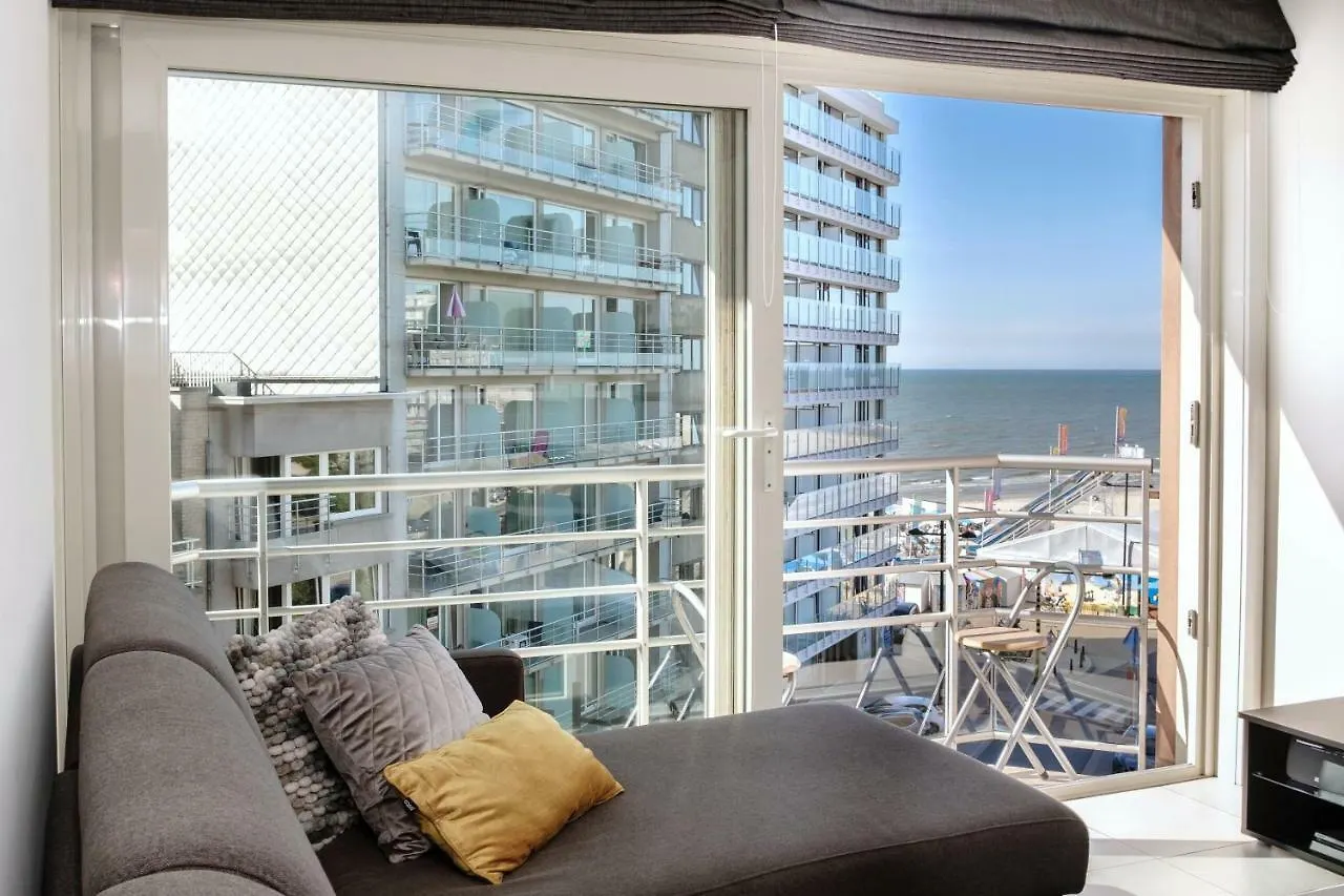 Lumina Suite Seaview & Garage Middelkerke